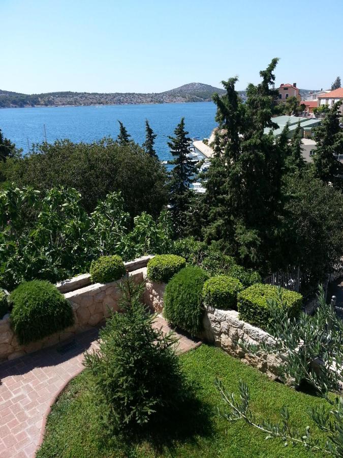 Luxurious City Retreat With Pool Šibenik Esterno foto