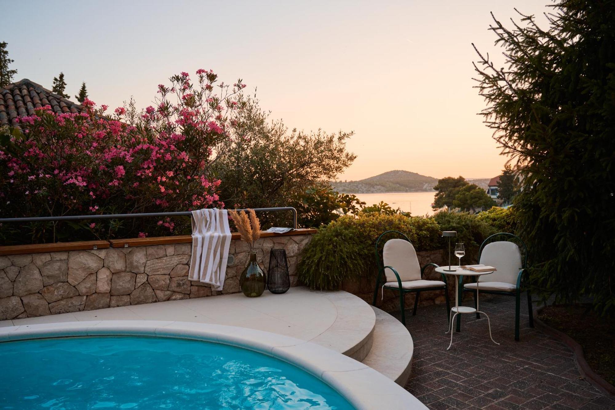 Luxurious City Retreat With Pool Šibenik Esterno foto